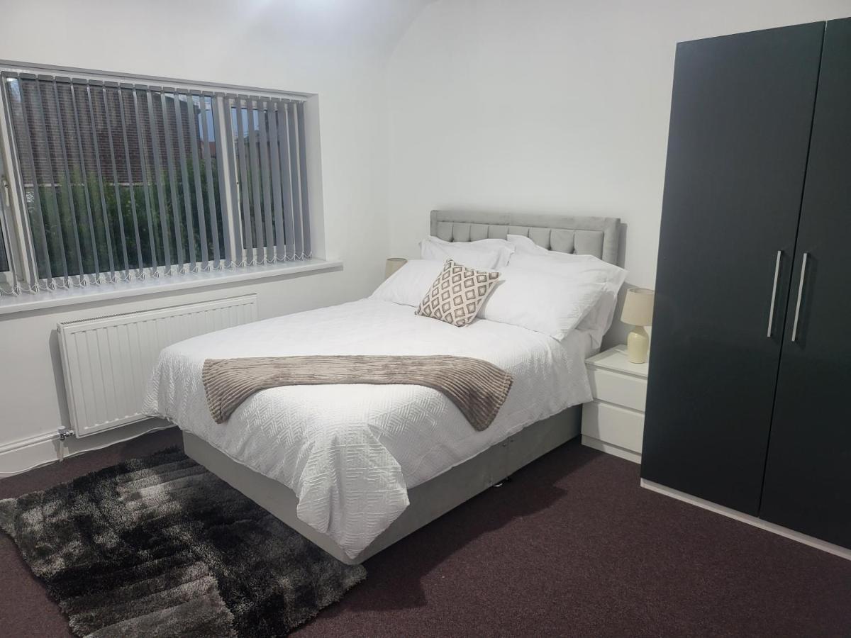 Spacious & Cosy Holiday Home In 맨체스터 외부 사진